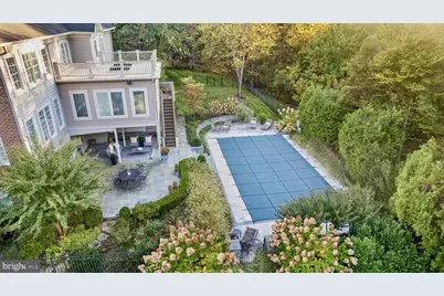 11317 Walnut Creek Court, Oakton, VA 22124 - Photo 2