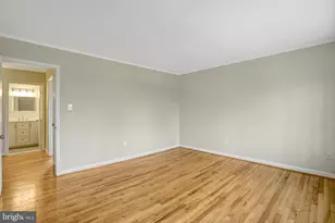 8523 Lakinhurst Ln, Springfield, VA 22152 - Photo 36