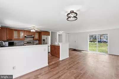 12302 Scotch Bonnet Court, Reston, VA 20191 - Photo 4