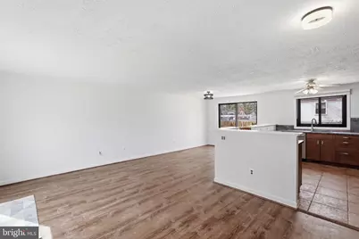 12302 Scotch Bonnet Court, Reston, VA 20191 - Photo 8