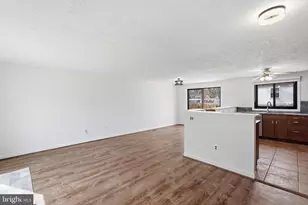 12302 Scotch Bonnet Ct, Reston, VA 20191 - Photo 8