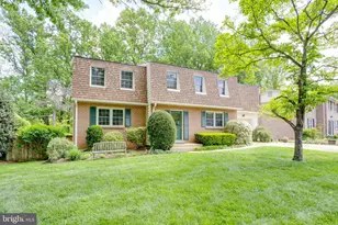 4749 Farndon Ct, Fairfax, VA 22032 - Photo 8