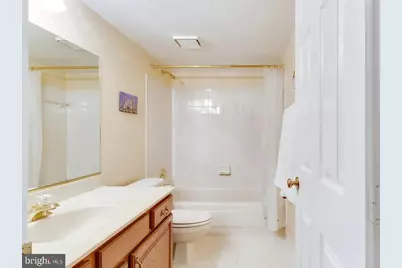 6601 Forsythia Street, Springfield, VA 22150 - Photo 18