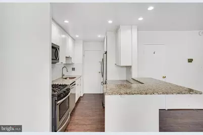 6621 Wakefield Drive #510, Alexandria, VA 22307 - Photo 2