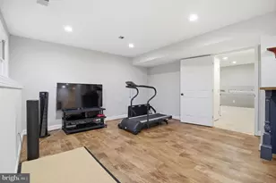 1803 Brookstone Ct, Vienna, VA 22182 - Photo 48