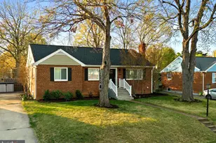 3404 Haven Pl, Falls Church, VA 22041 - Photo 2