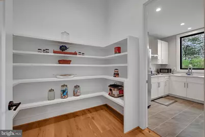 1100 Balls Hill Road, McLean, VA 22101 - Photo 28