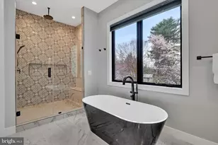 1100 Balls Hill Rd, McLean, VA 22101 - Photo 46