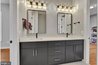 1100 Balls Hill Road, McLean, VA 22101 - Photo 50