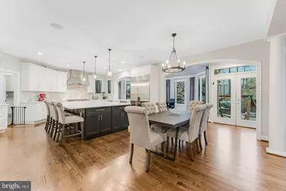 7814 Crownhurst Court, McLean, VA 22102 - Photo 14