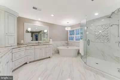 7814 Crownhurst Court, McLean, VA 22102 - Photo 24