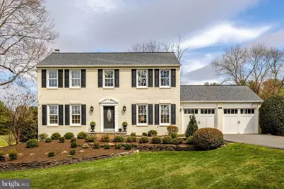 777 Follin Farm Lane, Great Falls, VA 22066 - Photo 2