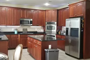 8171 Douglas Fir Dr, Lorton, VA 22079 - Photo 4