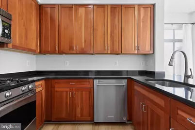 4490 Market Commons Drive #110, Fairfax, VA 22033 - Photo 12