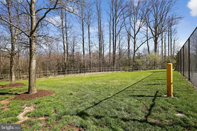 4490 Market Commons Drive #110, Fairfax, VA 22033 - Photo 28