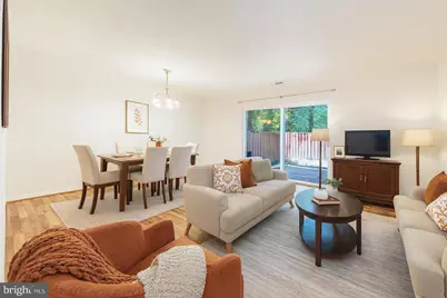 2232 Southgate Square, Reston, VA 20191 - Photo 2