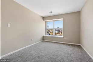 8643 Beekman Pl, Alexandria, VA 22309 - Photo 16