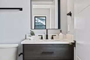 1052 Balls Hill Rd, McLean, VA 22101 - Photo 42