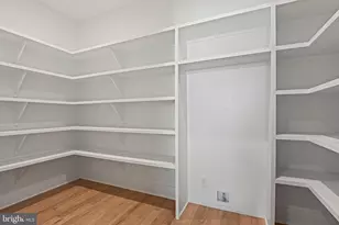 1052 Balls Hill Rd, McLean, VA 22101 - Photo 22