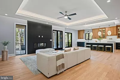 1052 Balls Hill Road, McLean, VA 22101 - Photo 24