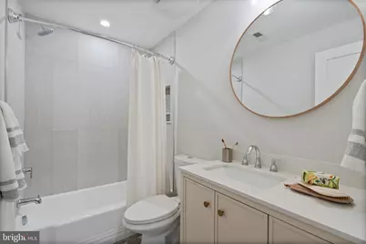 7204 Regent, Alexandria, VA 22307 - Photo 32