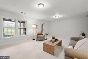 2126 Golf Course Dr, Reston, VA 20191 - Photo 38