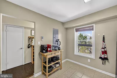 3179 Summit Square Drive #2-E1, Oakton, VA 22124 - Photo 14