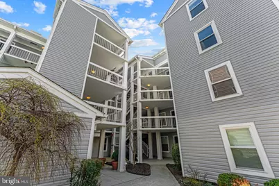 3179 Summit Square Drive #2-E1, Oakton, VA 22124 - Photo 4