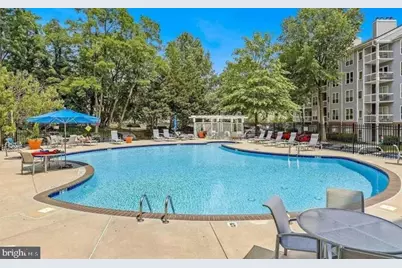 3179 Summit Square Drive #2-E1, Oakton, VA 22124 - Photo 50