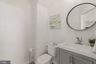 5310-C Birds View Ln, Alexandria, VA 22312 - Photo 8