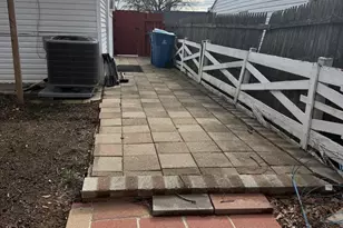 6118 Hibbling Ave, Springfield, VA 22150 - Photo 8