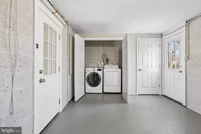 7318 Chatham Street, Springfield, VA 22151 - Photo 36