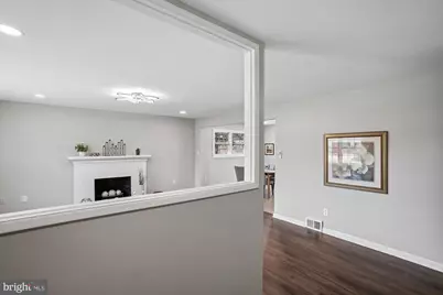 7318 Chatham Street, Springfield, VA 22151 - Photo 8