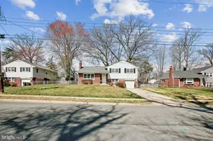 7318 Chatham St, Springfield, VA 22151 - Photo 4