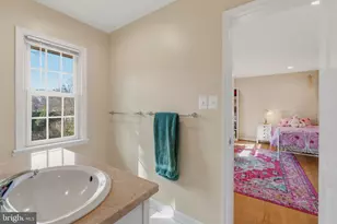 7215 Marine Dr, Alexandria, VA 22307 - Photo 36