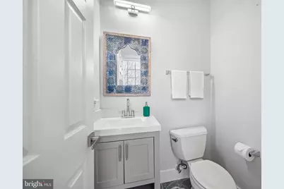 8261 Electric Avenue, Vienna, VA 22182 - Photo 22