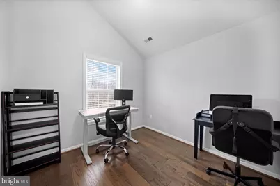 8261 Electric Avenue, Vienna, VA 22182 - Photo 30