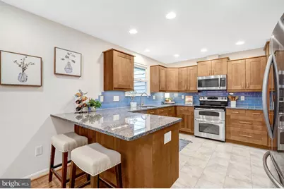 10424 Collingham Drive, Fairfax, VA 22032 - Photo 10