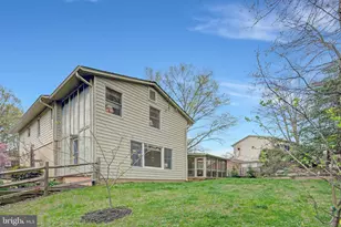10424 Collingham Dr, Fairfax, VA 22032 - Photo 40