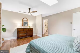 10424 Collingham Dr, Fairfax, VA 22032 - Photo 20