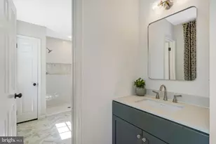 9810 Vertain Ct, Fairfax, VA 22032 - Photo 20