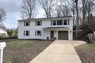 8615 Kerry Ln, Springfield, VA 22152 - Photo 2