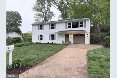 8615 Kerry Lane, Springfield, VA 22152 - Photo 2