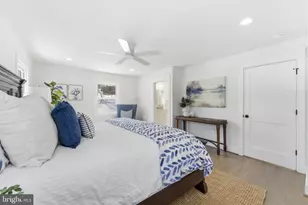 8615 Kerry Ln, Springfield, VA 22152 - Photo 14