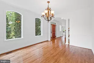 6312 Maryview St, Alexandria, VA 22310 - Photo 8