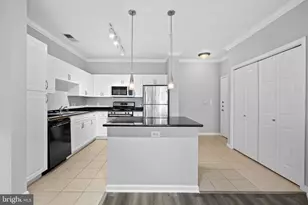 12917 Centre Park Cir, Herndon, VA 20171 - Photo 8