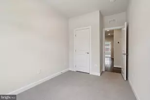 3164 Virginia Bluebell Ct, Fairfax, VA 22031 - Photo 26