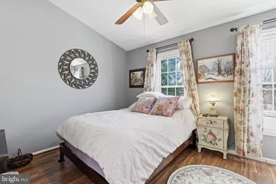 6597 Skylemar Trail, Centreville, VA 20121 - Photo 8