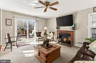 9056 Brook Ford Rd, Burke, VA 22015 - Photo 16