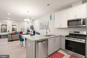 7461 Backett Wood Ter, McLean, VA 22102 - Photo 8